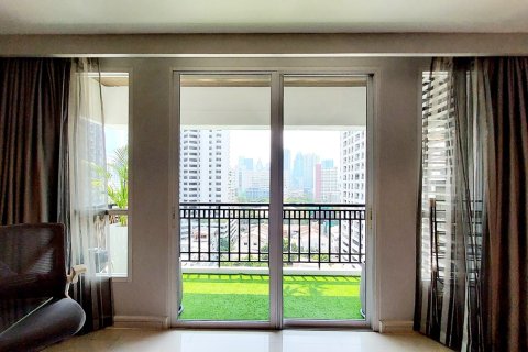 Condo à Watthana, Bangkok, Thaïlande, 2 chambres № 201074 - photo 19