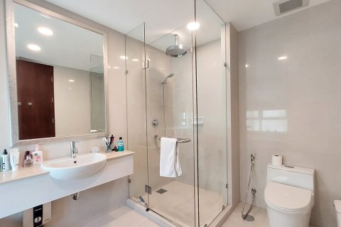 Condo à Watthana, Bangkok, Thaïlande, 2 chambres № 201074 - photo 7