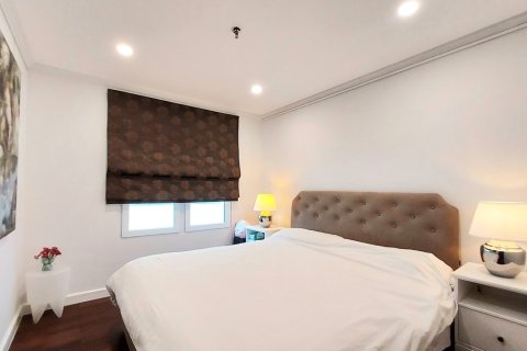 Condo à Watthana, Bangkok, Thaïlande, 2 chambres № 201074 - photo 16