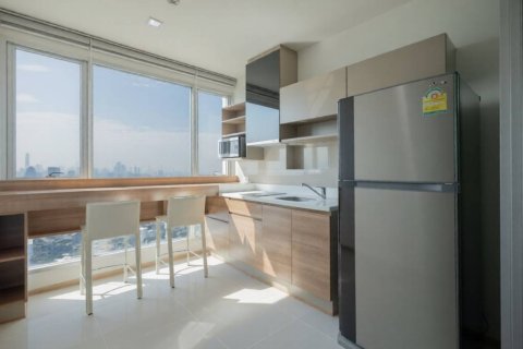 Кондоминиум с 1 спальней в Бангкоке, Таиланд № 172901 - фото 4