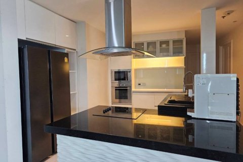 Condo à Bangkok, Thaïlande, 3 chambres  № 172905 - photo 3