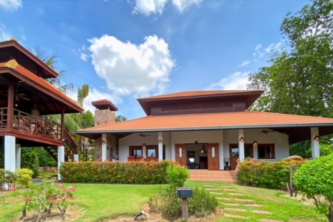 Villa à Hua Hin, Thaïlande 3 chambres № 156330