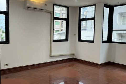 Townhouse à Bangkok, Thaïlande 4 chambres № 156331 - photo 6