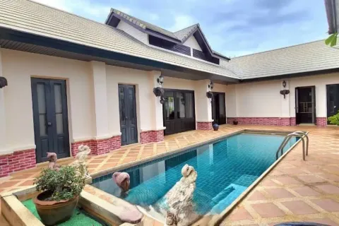 Дом в Хуа Хине, Таиланд с 3 спальнями  № 155873 - фото 1