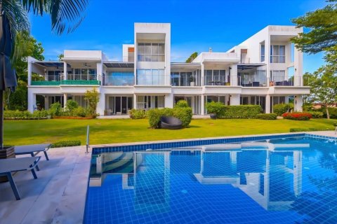 Пентхаус в Хуа Хине, Таиланд с 2 спальнями  № 155876 - фото 1