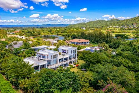 Пентхаус в Хуа Хине, Таиланд с 2 спальнями  № 155876 - фото 3