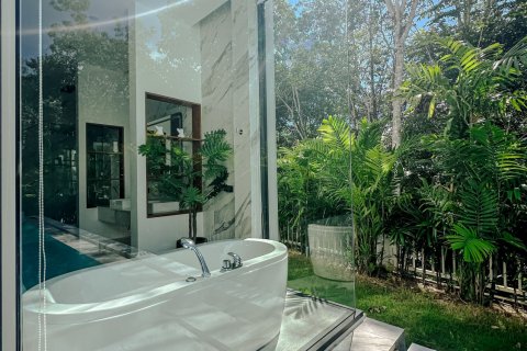 Villa in Phuket, Thailand 4 bedrooms № 141624 - photo 8