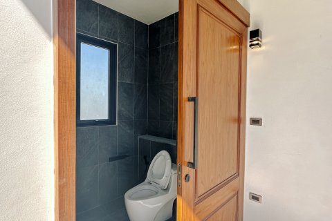 Villa in Phuket, Thailand 4 bedrooms № 141624 - photo 25