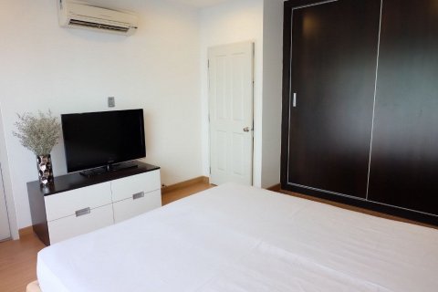 Condo à Chatuchak, Bangkok, Thaïlande, 2 chambres  № 139758 - photo 9