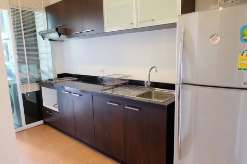 Condo à Chatuchak, Bangkok, Thaïlande, 2 chambres  № 139758 - photo 11