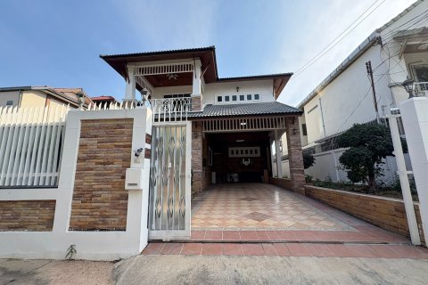 Дом в Паттайе, Таиланд с 9 комнатами  № 164042 - фото 5