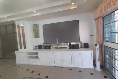 Дом в Паттайе, Таиланд с 9 комнатами  № 164042 - фото 27