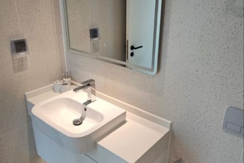 Condo in Phuket, Thailand, 2 bedrooms  № 164047 - photo 7