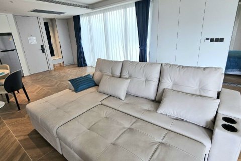 Condo in Phuket, Thailand, 2 bedrooms  № 164047 - photo 4