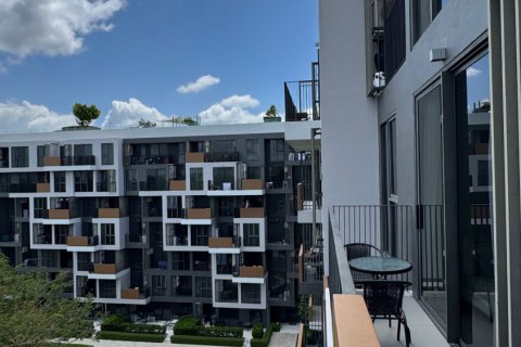 Condo in Phuket, Thailand, 2 bedrooms  № 164048 - photo 2