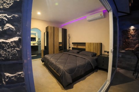 House in Pattaya, Thailand 4 bedrooms № 164043 - photo 15