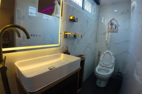 House in Pattaya, Thailand 4 bedrooms № 164043 - photo 23