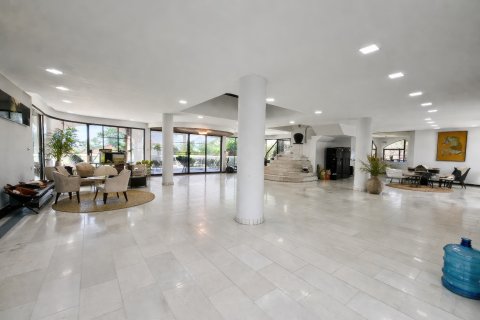 Villa in Pattaya, Thailand 8 bedrooms № 164045 - photo 7