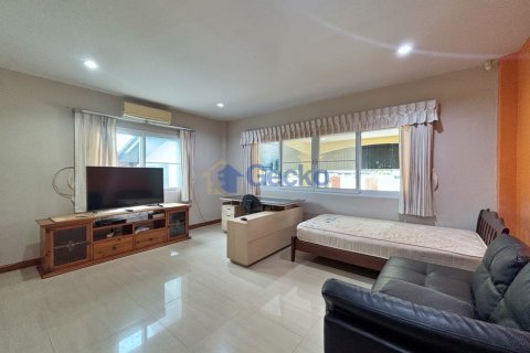 House in Pattaya, Thailand 5 bedrooms № 201866 - photo 28