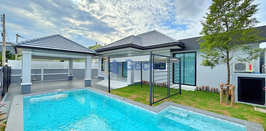 House in Pattaya, Thailand 3 bedrooms № 201865