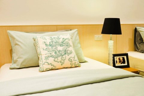 Apartment in Bangkok, Thailand 2 bedrooms № 181192 - photo 9