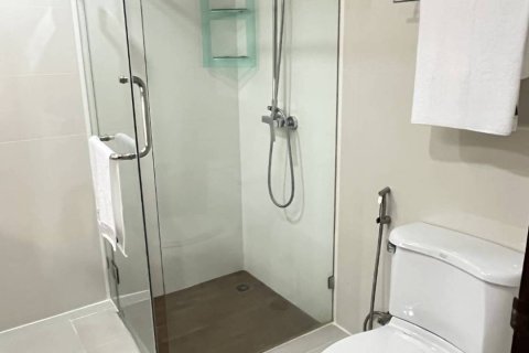 Condo in Bangkok, Thailand, 2 bedrooms  № 181194 - photo 14
