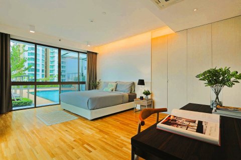 Apartment in Bangkok, Thailand 3 bedrooms № 181193 - photo 6
