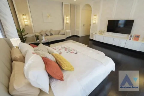 Haus in Bang Phli Yai, Thailand 5 Schlafzimmer № 216037 - Foto 8