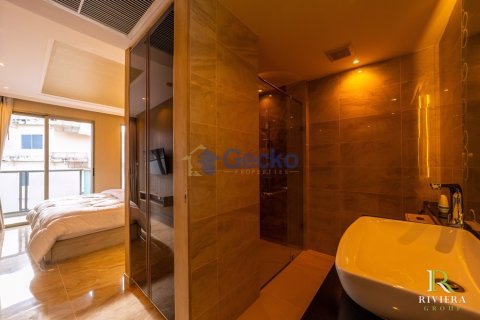Condo in Pattaya, Thailand, 1 bedroom № 204646 - photo 11