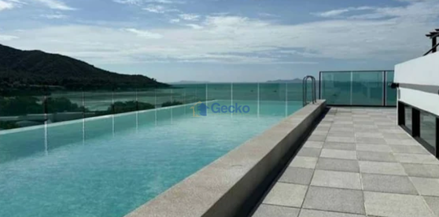 Studio in the Condo in Pattaya, Thailand № 204644
