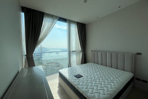 Кондоминиум с 4 спальнями в Банг-Кхо-Лаеме, Бангкок, Таиланд № 140206 - фото 2