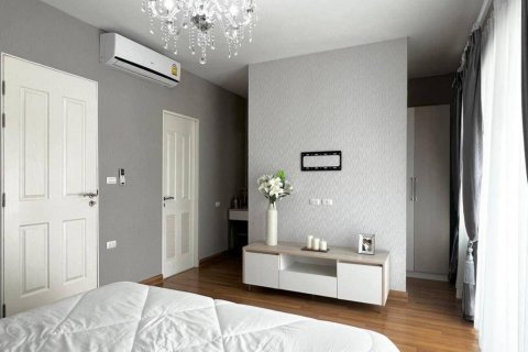 House in Pattaya, Thailand 3 bedrooms № 204550 - photo 9