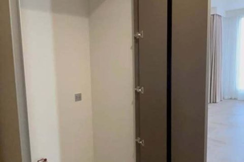 Condo in Bang Kho Laem, Bangkok, Thailand, 3 bedrooms  № 151421 - photo 3