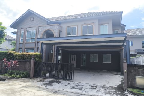 Дом в Чиангмае, Таиланд с 4 спальнями  № 151418 - фото 1