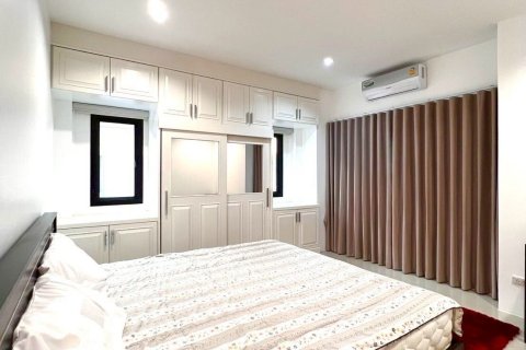 Вилла в Паттайе, Таиланд с 4 спальнями  № 160301 - фото 16