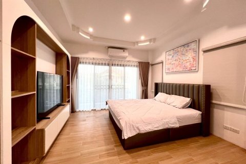 Вилла в Паттайе, Таиланд с 4 спальнями  № 160301 - фото 15