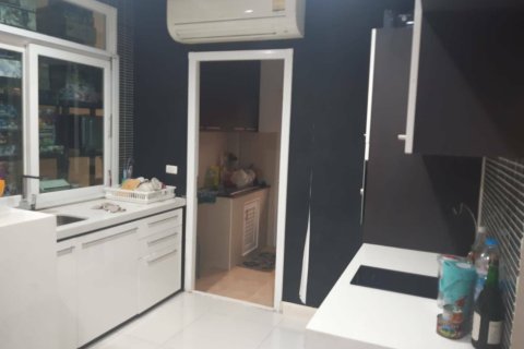 Maison à Lat Phrao, Bangkok, Thaïlande 3 chambres № 164421 - photo 5