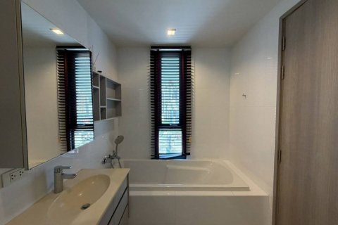 Condo à Bangkok, Thaïlande, 2 chambres  № 172925 - photo 9