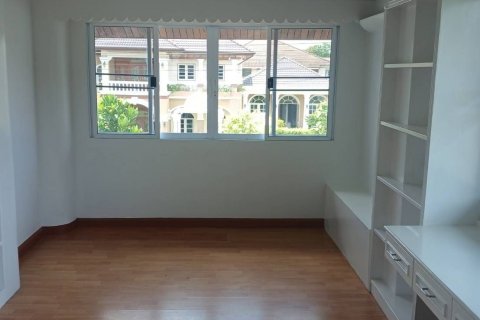 Дом в Сан-Сая, Таиланд с 3 спальнями  № 141166 - фото 24