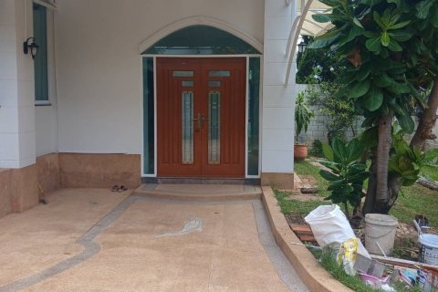 Дом в Сан-Сая, Таиланд с 3 спальнями  № 141166 - фото 3