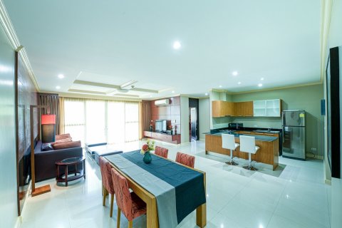 Condo à Kathu, Thaïlande, 2 chambres  № 141165