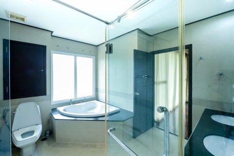 Condo à Kathu, Thaïlande, 2 chambres  № 141165 - photo 9