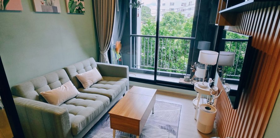 Studio in the Condo in Suan Luang, Bangkok, Thailand  № 141167