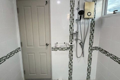 House in San Kamphaeng, Thailand 3 bedrooms № 152698 - photo 6