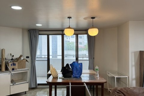 Condo à Suan Luang, Bangkok, Thaïlande, 3 chambres  № 163627 - photo 10