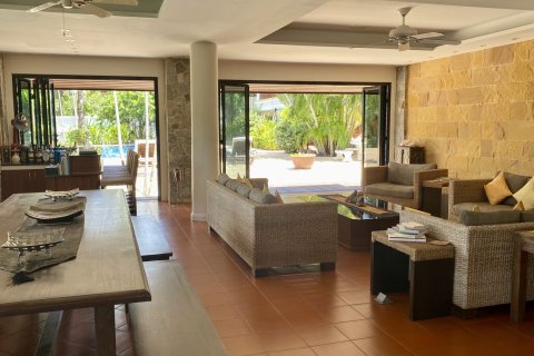 Дом в Пхукете, Таиланд с 5 спальнями № 163629 - фото 12