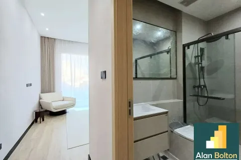 Casa de 5 dormitorios en Jomtien Beach, Pattaya, Tailandia № 211467 - foto 19