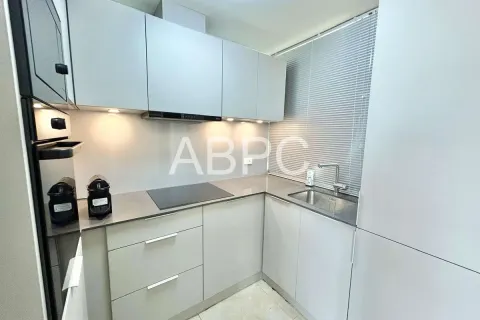 Condominio de 3 dormitorios en Jomtien Beach, Pattaya, Tailandia № 211464 - foto 13