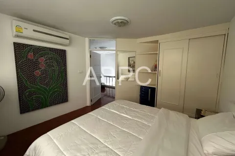 Condominio de 3 dormitorios en Jomtien Beach, Pattaya, Tailandia № 211464 - foto 3