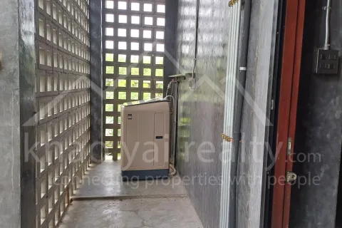 House in Pak Chong, Thailand 3 bedrooms № 159086 - photo 21